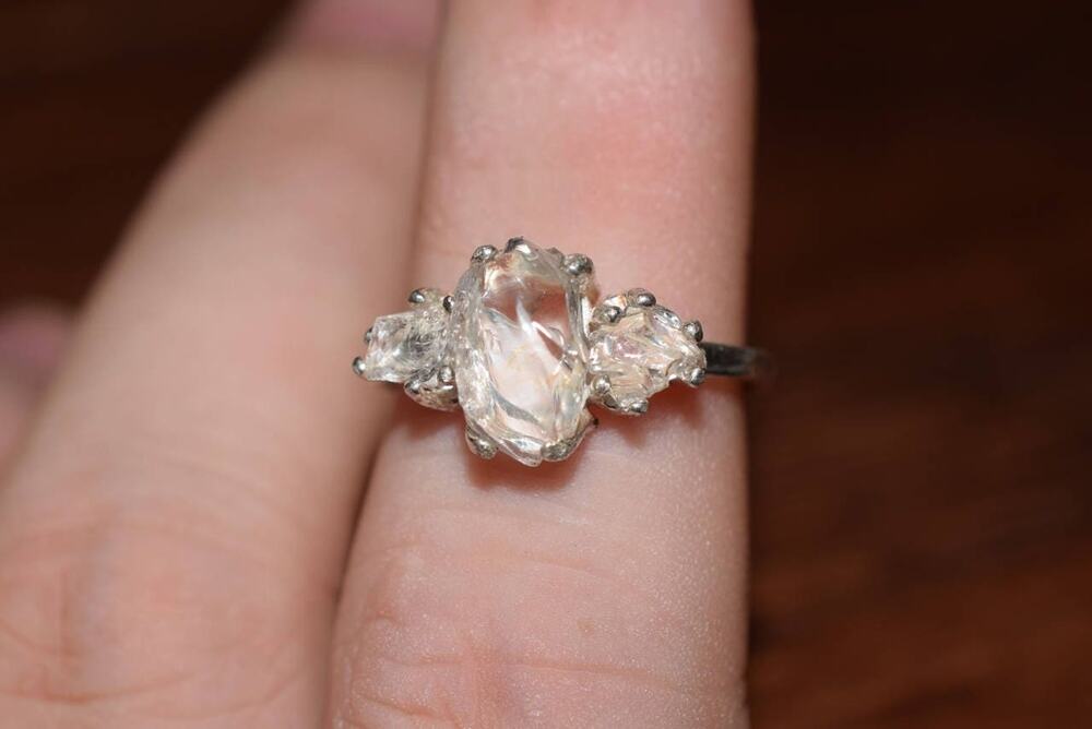 alternative raw diamond engagement rings, raw crystal size 4 5 6 7 8 8 9 10 11